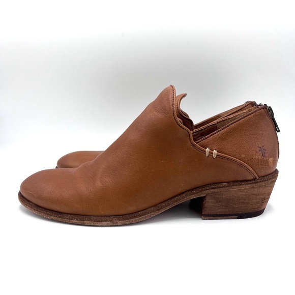 Frye Carson Shootie Leather Bootie in Cognac Size 10 - Picture 6 of 16